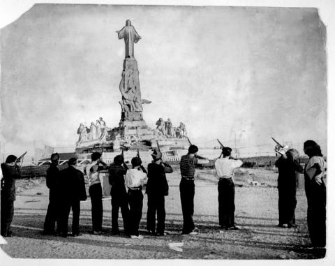 Destruction Monument Sacred Heart, 1936, Spain